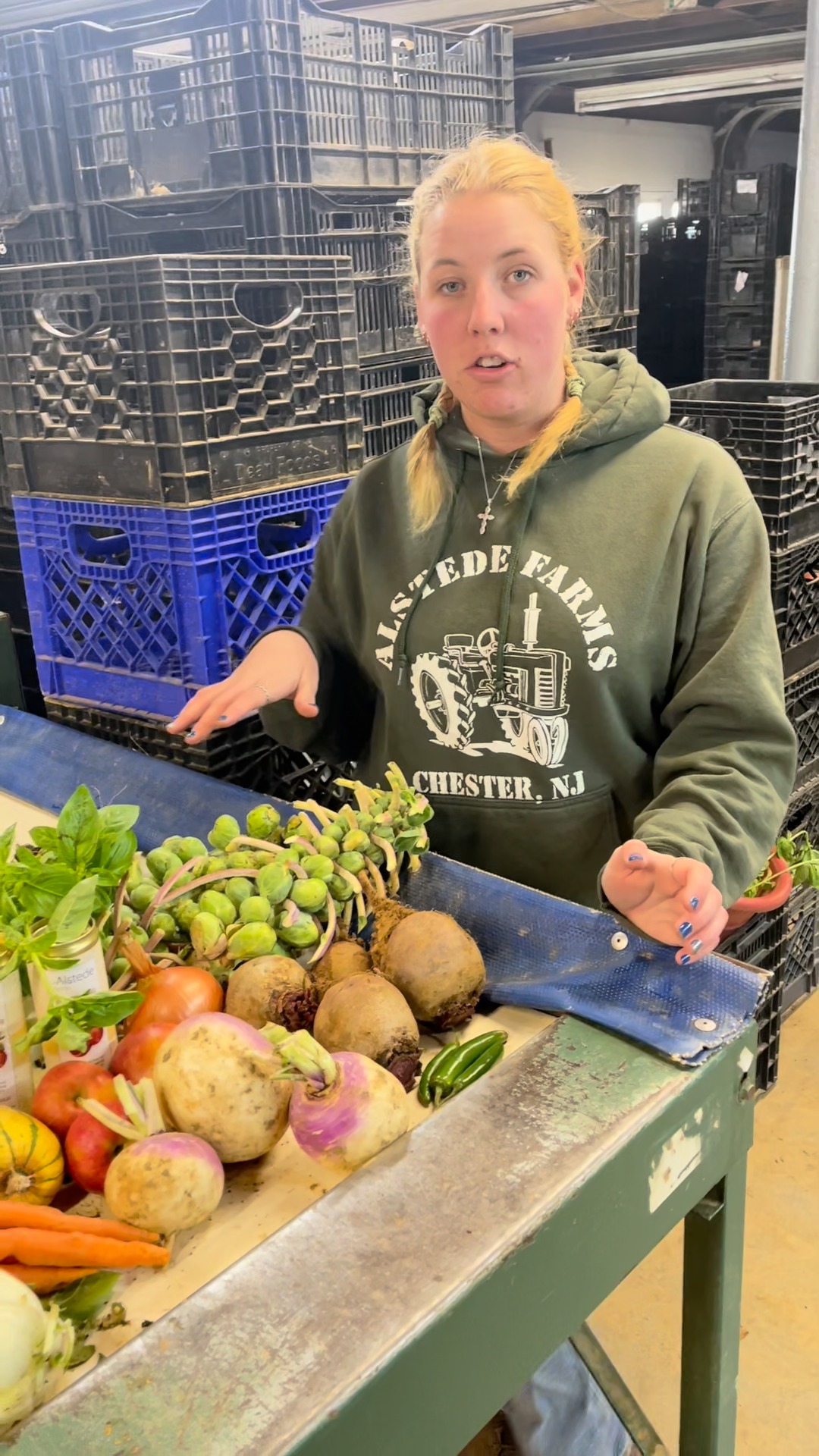 Ever wonder what you can find in our farm store during the winter? ❄
Rebekah highlights what’s in season right now! Our Farm Store in Chester and Farm Market in Jefferson/Wharton stay open year-round so you can enjoy farm-fresh food in every season.

 #farmfresh #farmmarket #farming