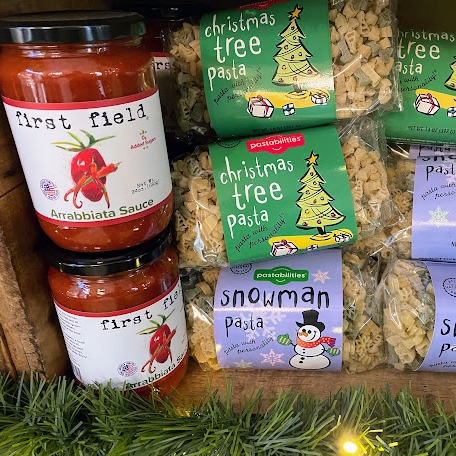 The countdown to Christmas is on! 🎄⏰
We’re open today from 8 AM – 4 PM—stop by our farm store to discover all the fun holiday finds and skip the grocery store lines. Perfect for last-minute gifts, treats, and festive essentials!
#countdowntochristmas #farmstore #alstedefarms #holidayready