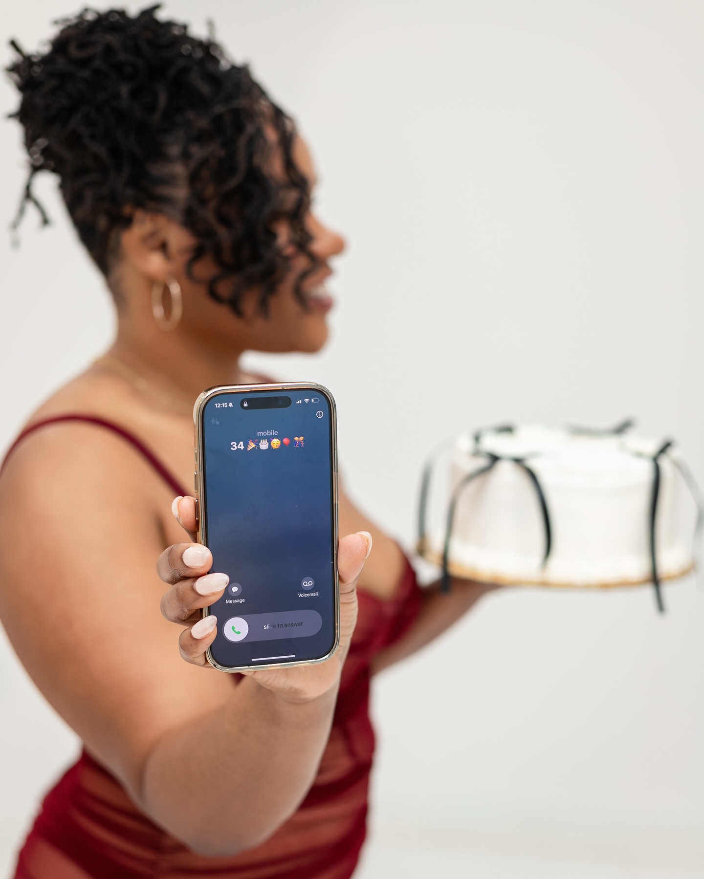 May be an image of phone, screen, telephone, tablet, portable cassette player and text